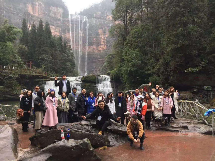 余生有你 让爱启航——系列自驾游活动